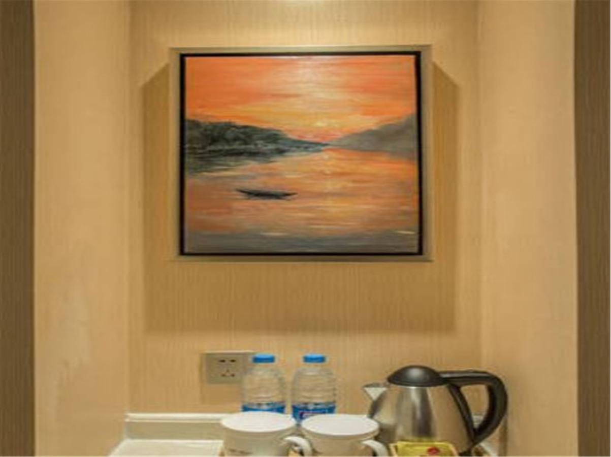 Starway Hotel Hotel Xian North Coach Station Екстер'єр фото